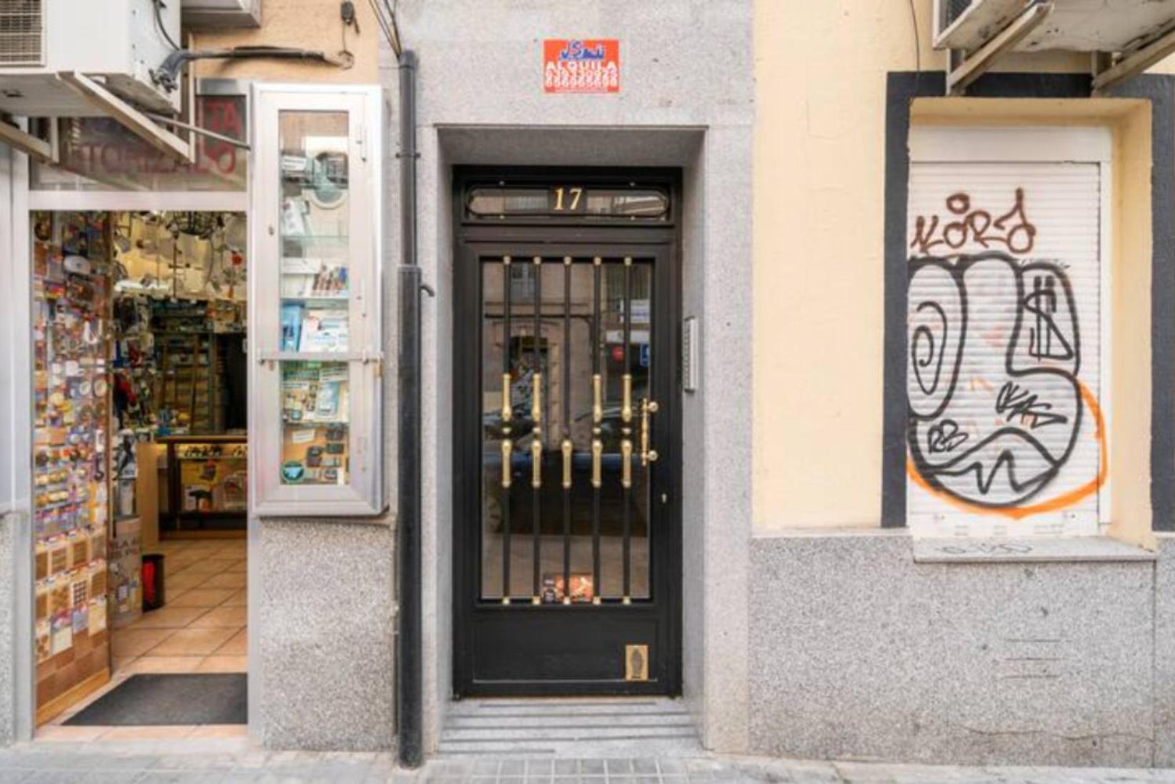 Bedroom Madrid City Center エクステリア 写真